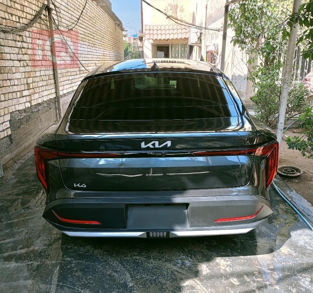 Kia K4